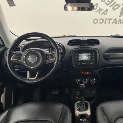 Foto 13: JEEP RENEGADE SPORT AT D 2017 Foto 13: JEEP RENEGADE SPORT AT D 2017