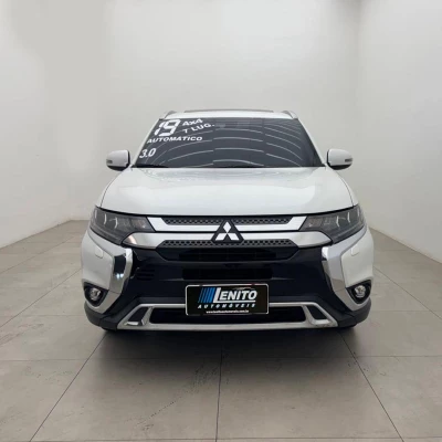 Foto 2: MITSUBISHI OUTLANDER 3.0 HPES 2019