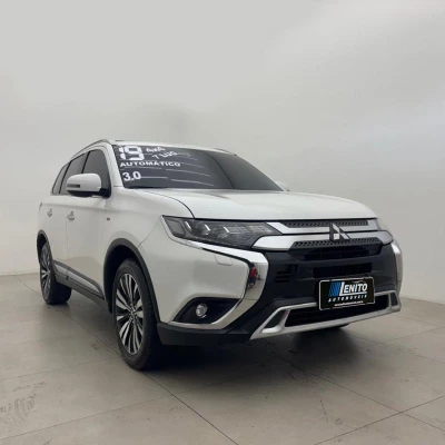 Foto 3: MITSUBISHI OUTLANDER 3.0 HPES 2019