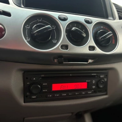 Foto 11: MITSUBISHI L200 TRITON 2.4 HLS 2015 Foto 11: MITSUBISHI L200 TRITON 2.4 HLS 2015