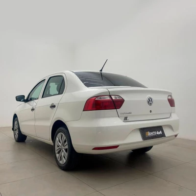 Foto 4: VOLKSWAGEN VOYAGE MPI 2023 Foto 4: VOLKSWAGEN VOYAGE MPI 2023