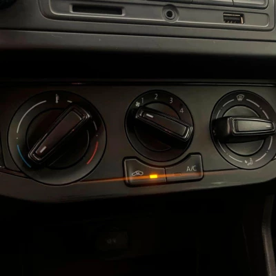 Foto 10: VOLKSWAGEN VOYAGE MPI 2023 Foto 10: VOLKSWAGEN VOYAGE MPI 2023