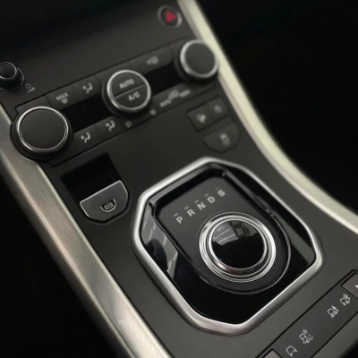 Foto 12: LAND ROVER EVOQUE P240 SE 2018 Foto 12: LAND ROVER EVOQUE P240 SE 2018