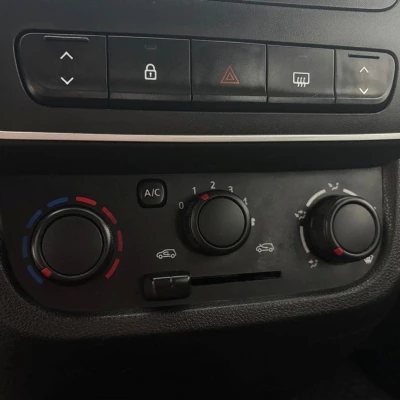 Foto 13: RENAULT KWID ZEN 10MT 2022 Foto 13: RENAULT KWID ZEN 10MT 2022