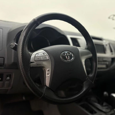 Foto 22: TOYOTA HILUX CD4X4 SRV 2013