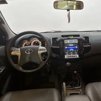 Foto 11: TOYOTA HILUX CD4X4 SRV 2014