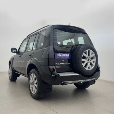 Foto 6: MITSUBISHI PAJERO TR4 FLEX HP 2012 Foto 6: MITSUBISHI PAJERO TR4 FLEX HP 2012