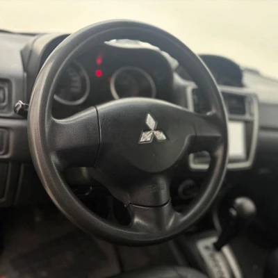 Foto 14: MITSUBISHI PAJERO TR4 FLEX HP 2012 Foto 14: MITSUBISHI PAJERO TR4 FLEX HP 2012