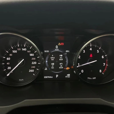 Foto 9: LAND ROVER EVOQUE P240 SE 2018 Foto 9: LAND ROVER EVOQUE P240 SE 2018