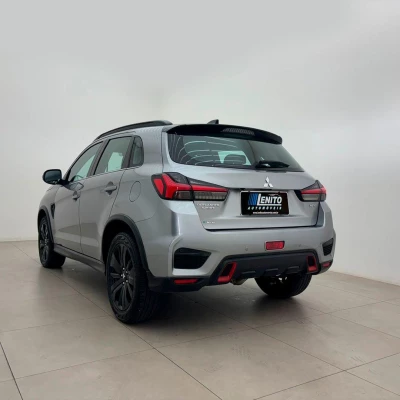 Foto 4: MITSUBISHI OUTLANDER SPT HPE2WD 2022 Foto 4: MITSUBISHI OUTLANDER SPT HPE2WD 2022