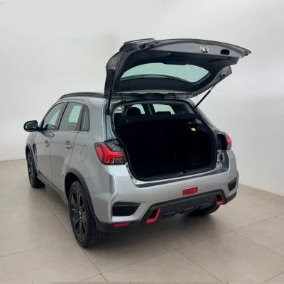 Foto 7: MITSUBISHI OUTLANDER SPT HPE2WD 2022 Foto 7: MITSUBISHI OUTLANDER SPT HPE2WD 2022