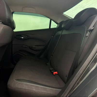 Foto 15: CHEVROLET PRISMA 1.4MT LT 2019 Foto 15: CHEVROLET PRISMA 1.4MT LT 2019