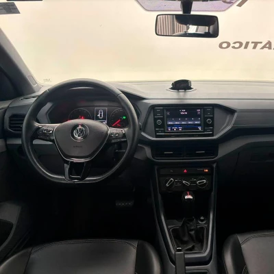 Foto 11: VOLKSWAGEN T CROSS TSI AD 2020 Foto 11: VOLKSWAGEN T CROSS TSI AD 2020