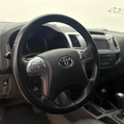 Foto 13: TOYOTA HILUX CD4X4 SRV 2015