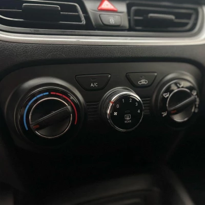 Foto 12: HYUNDAI HB20 1.0 MT EVOLUTION 2022 Foto 12: HYUNDAI HB20 1.0 MT EVOLUTION 2022