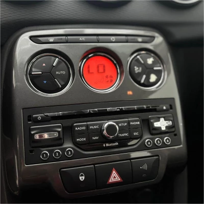 Foto 15: CITROEN C3 120A EXCLUSIV 2015