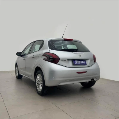 Foto 7: PEUGEOT 208 ACT PACK MT 2017 Foto 7: PEUGEOT 208 ACT PACK MT 2017