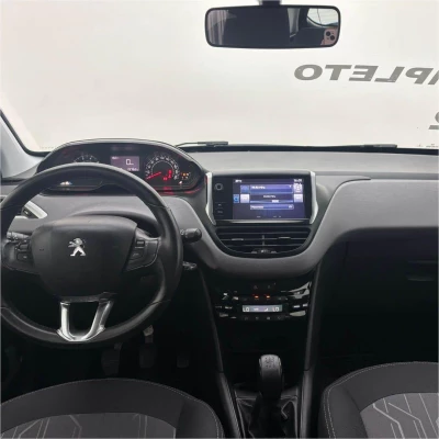 Foto 13: PEUGEOT 208 ACT PACK MT 2017 Foto 13: PEUGEOT 208 ACT PACK MT 2017