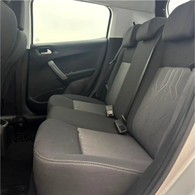 Foto 17: PEUGEOT 208 ACT PACK MT 2017 Foto 17: PEUGEOT 208 ACT PACK MT 2017