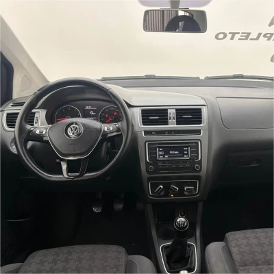 Foto 9: VOLKSWAGEN FOX CL MCV 2017 Foto 9: VOLKSWAGEN FOX CL MCV 2017