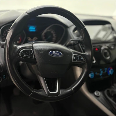 Foto 10: FORD FOCUS SE 1.6 HC 2018