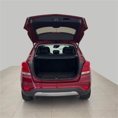 Foto 9: CHEVROLET CHEV TRACKER PREMIER 2019 Foto 9: CHEVROLET CHEV TRACKER PREMIER 2019