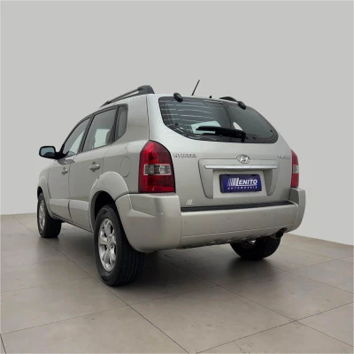 Foto 5: HYUNDAI TUCSON GLSB 2011