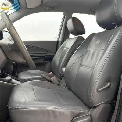 Foto 15: HYUNDAI TUCSON GLSB 2011