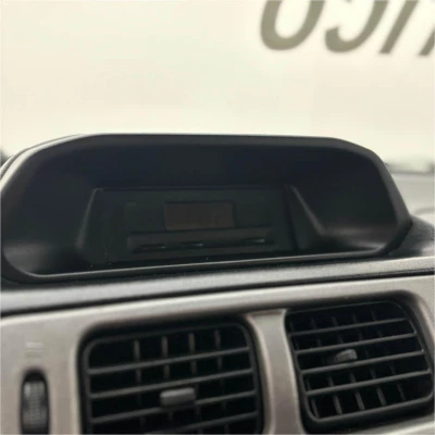Foto 9: MITSUBISHI PAJERO IO 2001