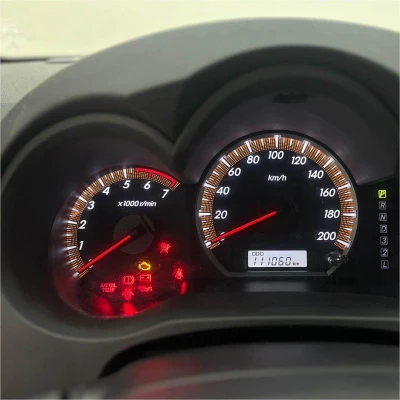 Foto 9: TOYOTA HILUX CD4X4 SRV 2015 Foto 9: TOYOTA HILUX CD4X4 SRV 2015