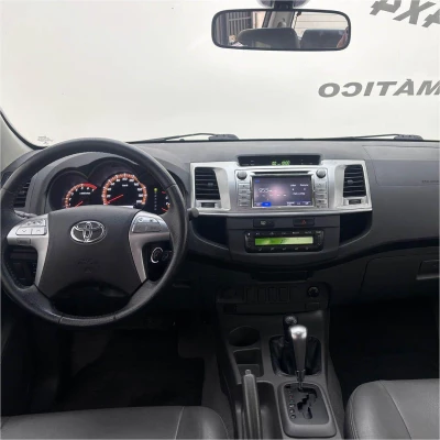 Foto 11: TOYOTA HILUX CD4X4 SRV 2015 Foto 11: TOYOTA HILUX CD4X4 SRV 2015