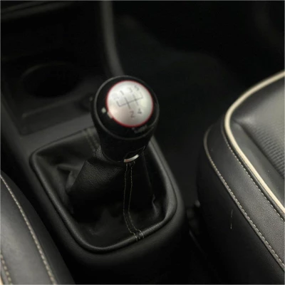 Foto 11: VOLKSWAGEN UP CROSS MDV 2018