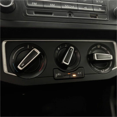 Foto 9: VOLKSWAGEN NOVA SAVEIRO TL MBVS 2018 Foto 9: VOLKSWAGEN NOVA SAVEIRO TL MBVS 2018