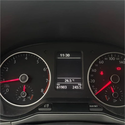 Foto 11: VOLKSWAGEN FOX CONNECT MB 2018 Foto 11: VOLKSWAGEN FOX CONNECT MB 2018