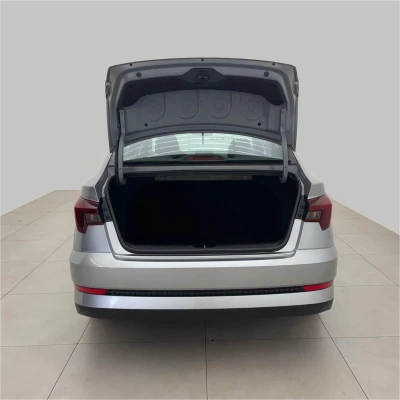 Foto 8: HYUNDAI HYUNDAHB20S 10M COMFOR 2023