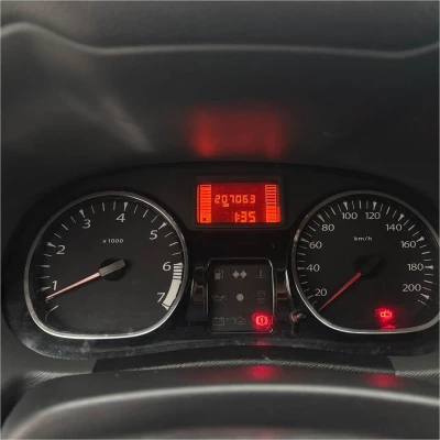 Foto 11: RENAULT DUSTER 20 D 4X4 2013 Foto 11: RENAULT DUSTER 20 D 4X4 2013