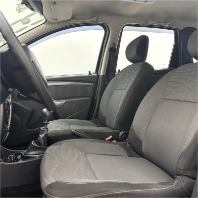 Foto 15: RENAULT DUSTER 20 D 4X4 2013 Foto 15: RENAULT DUSTER 20 D 4X4 2013