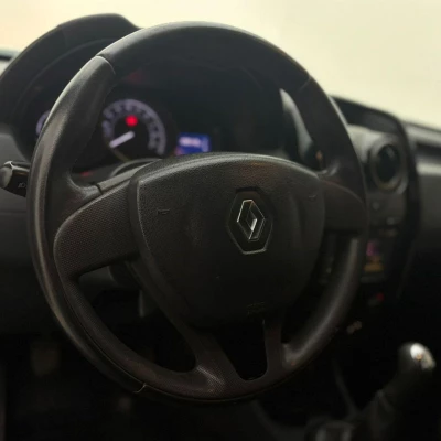 Foto 12: RENAULT DUSTER 16 D 4X2 2017