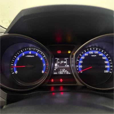 Foto 11: HYUNDAI HB20S 1.6 AUT PREM 2017 Foto 11: HYUNDAI HB20S 1.6 AUT PREM 2017