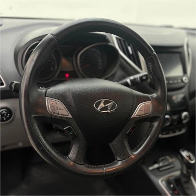 Foto 14: HYUNDAI HB20S 1.6 AUT PREM 2017