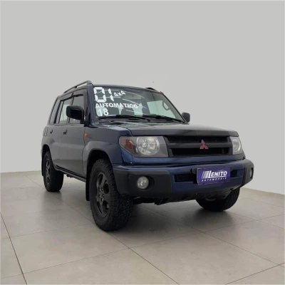 Foto 3: MITSUBISHI PAJERO IO 2001