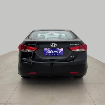 Foto 6: HYUNDAI ELANTRA GLS 2013