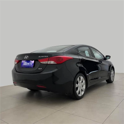 Foto 7: HYUNDAI ELANTRA GLS 2013