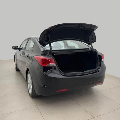 Foto 9: HYUNDAI ELANTRA GLS 2013