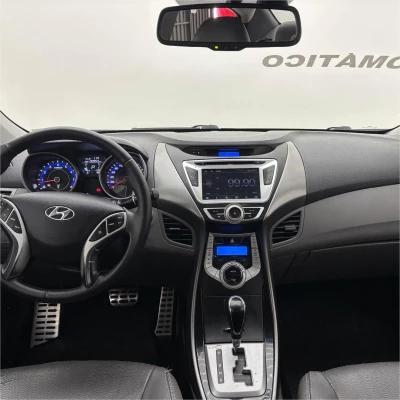 Foto 10: HYUNDAI ELANTRA GLS 2013