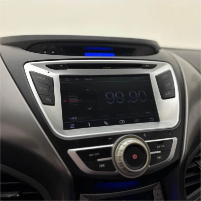 Foto 13: HYUNDAI ELANTRA GLS 2013