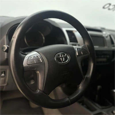 Foto 25: TOYOTA HILUX CD4X4 SRV 2015